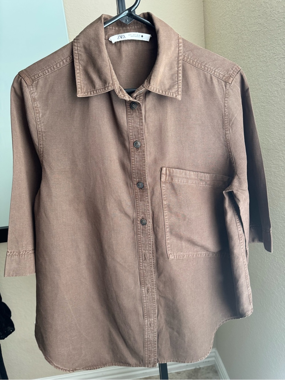 Zara Brown Short-Sleeve Button-Up Blouse 19 Inches Pit to pit